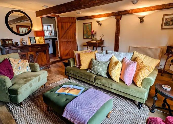 Parsons Cottage - A Rural Retreat South Norfolk