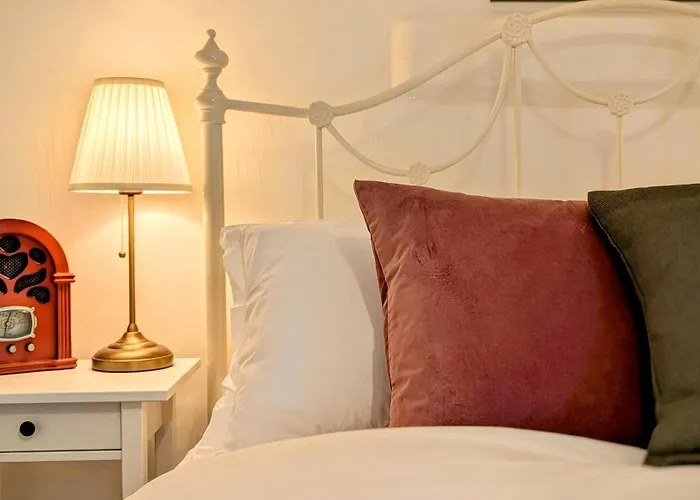 Parsons Cottage - A Rural Retreat South Norfolk